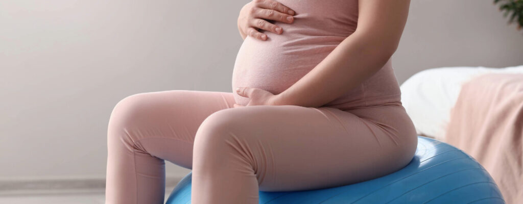 Navigating the Journey: Coping with Pelvic Pain During Pregnancy and Postpartum